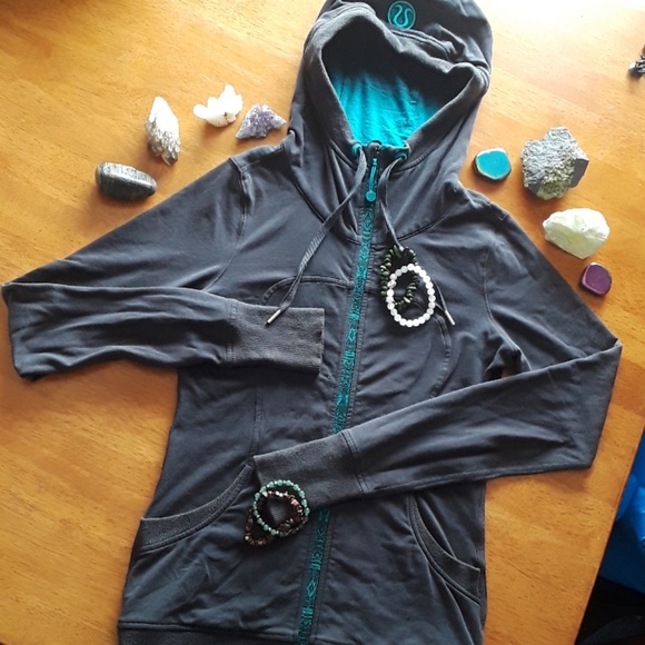 Lululemon dark gray scuba hoodie size 4 - Picture 2 of 7